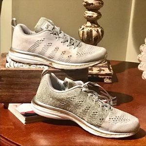 APL TechLoom Pro Metallic Melange sneaks